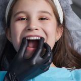 ortodoncia invisible en niños